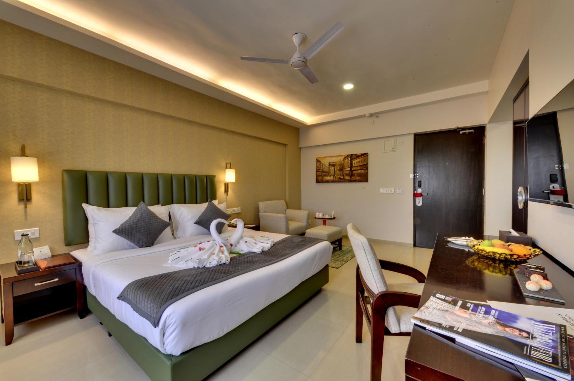 The Fern Residency, Vadgaon - Talegaon, Pune Ngoại thất bức ảnh