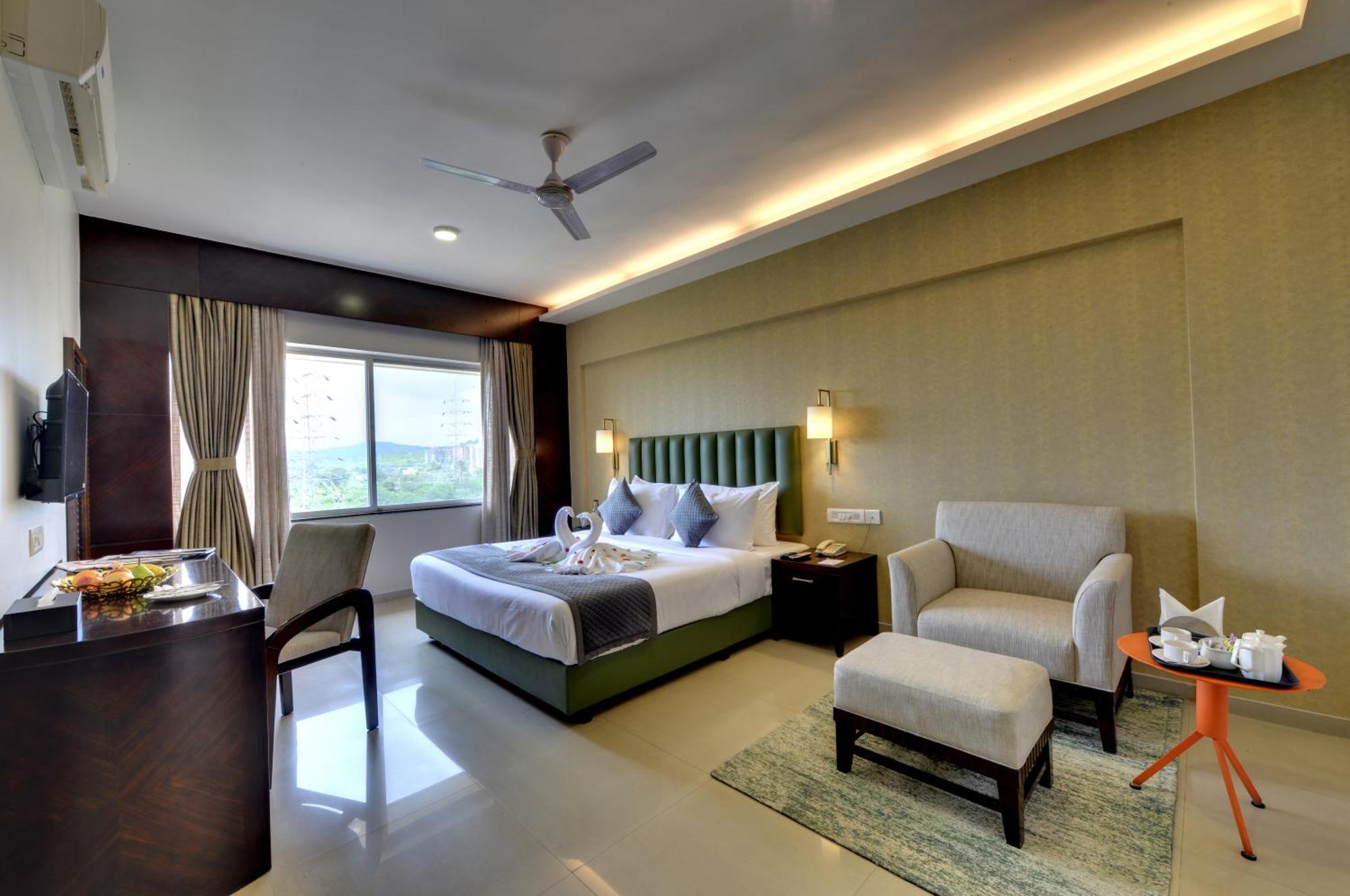 The Fern Residency, Vadgaon - Talegaon, Pune Ngoại thất bức ảnh