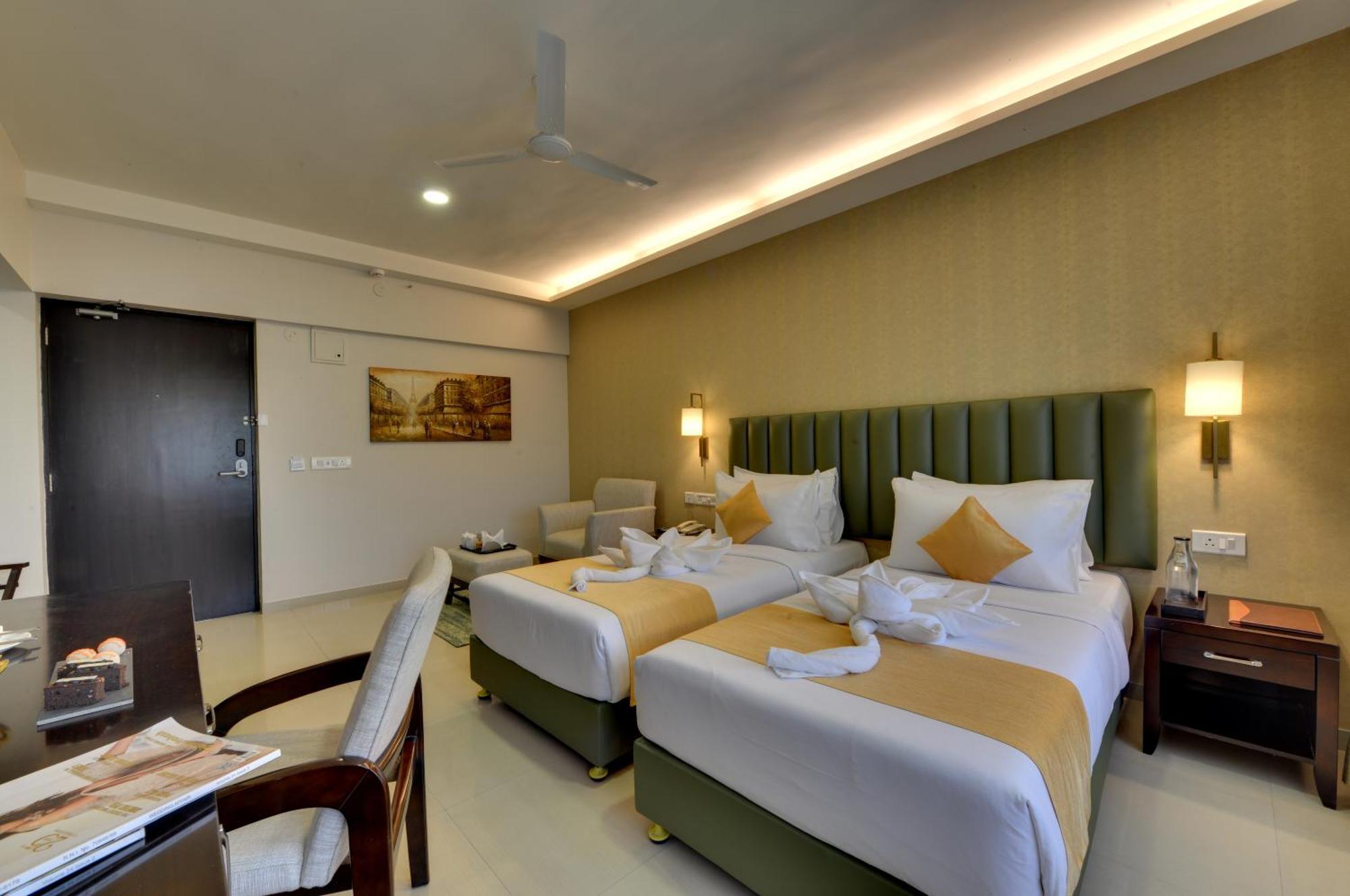 The Fern Residency, Vadgaon - Talegaon, Pune Ngoại thất bức ảnh